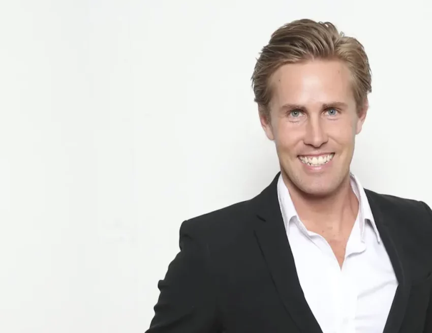 tobias bader